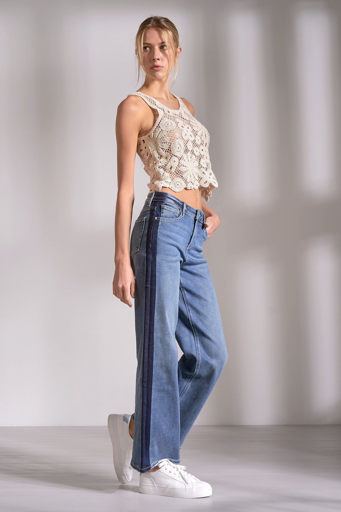 Elan Track jeans with Stripe