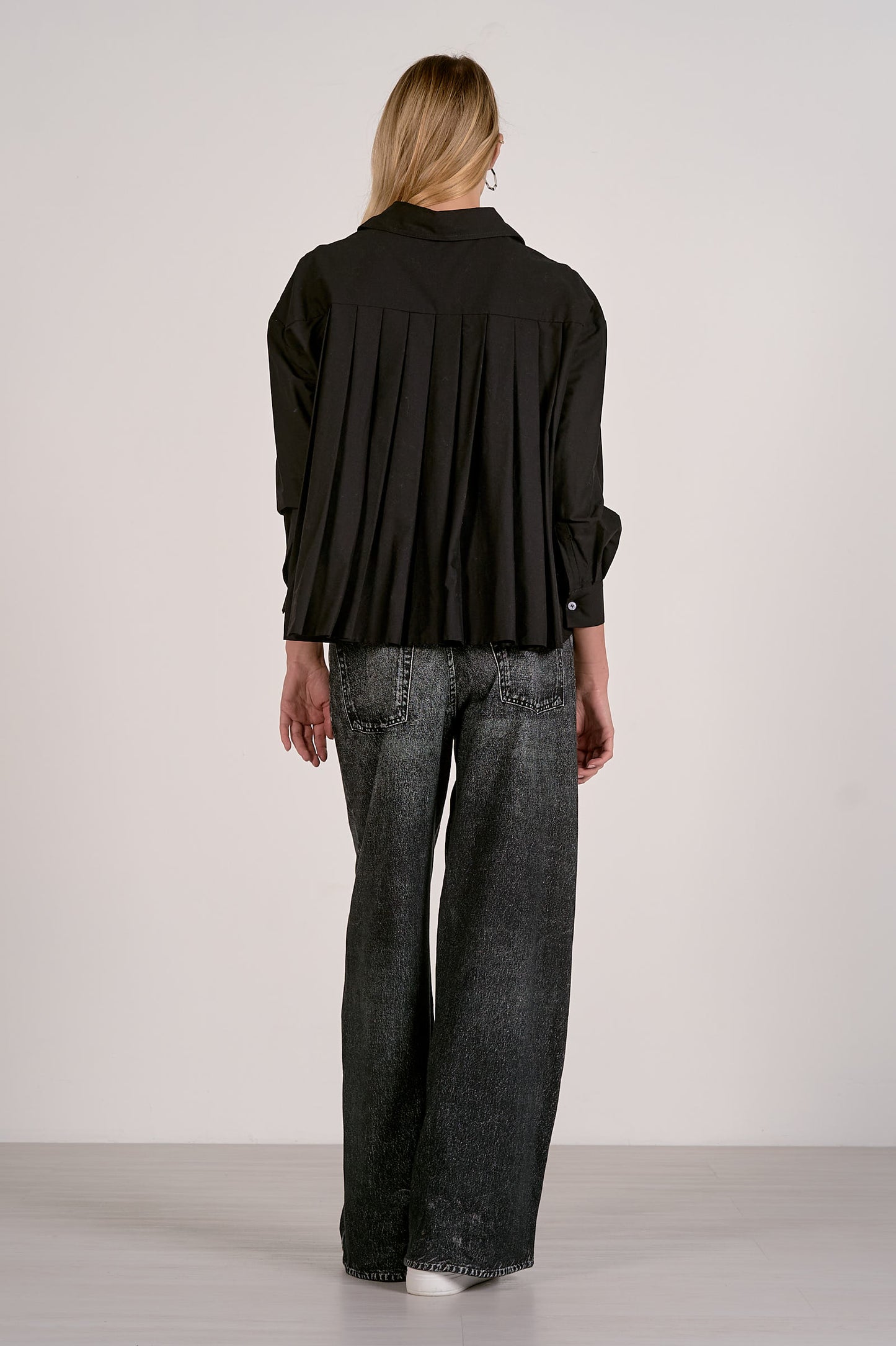 Elan Grey Wash Jeans