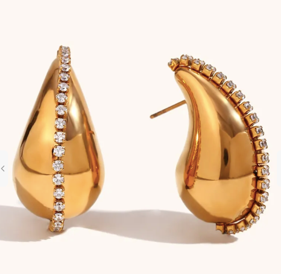WS-Studded Teardrop Earring