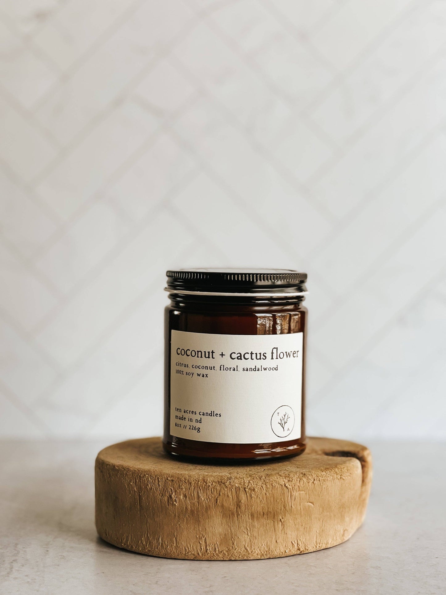 Coconut + Cactus Flower // 8oz soy candle