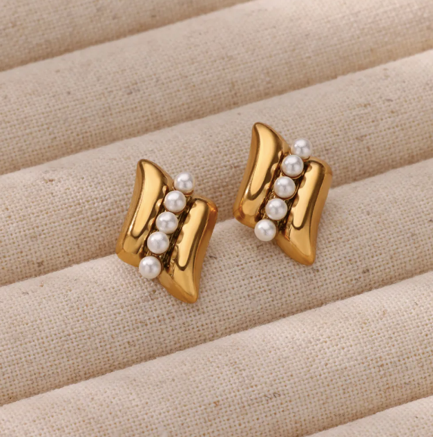 Hazel Earring