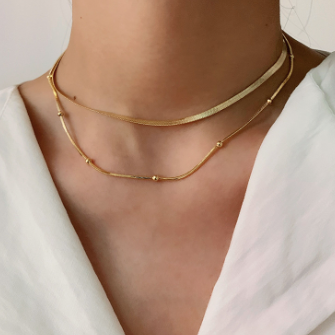 Dotted Snake Necklace