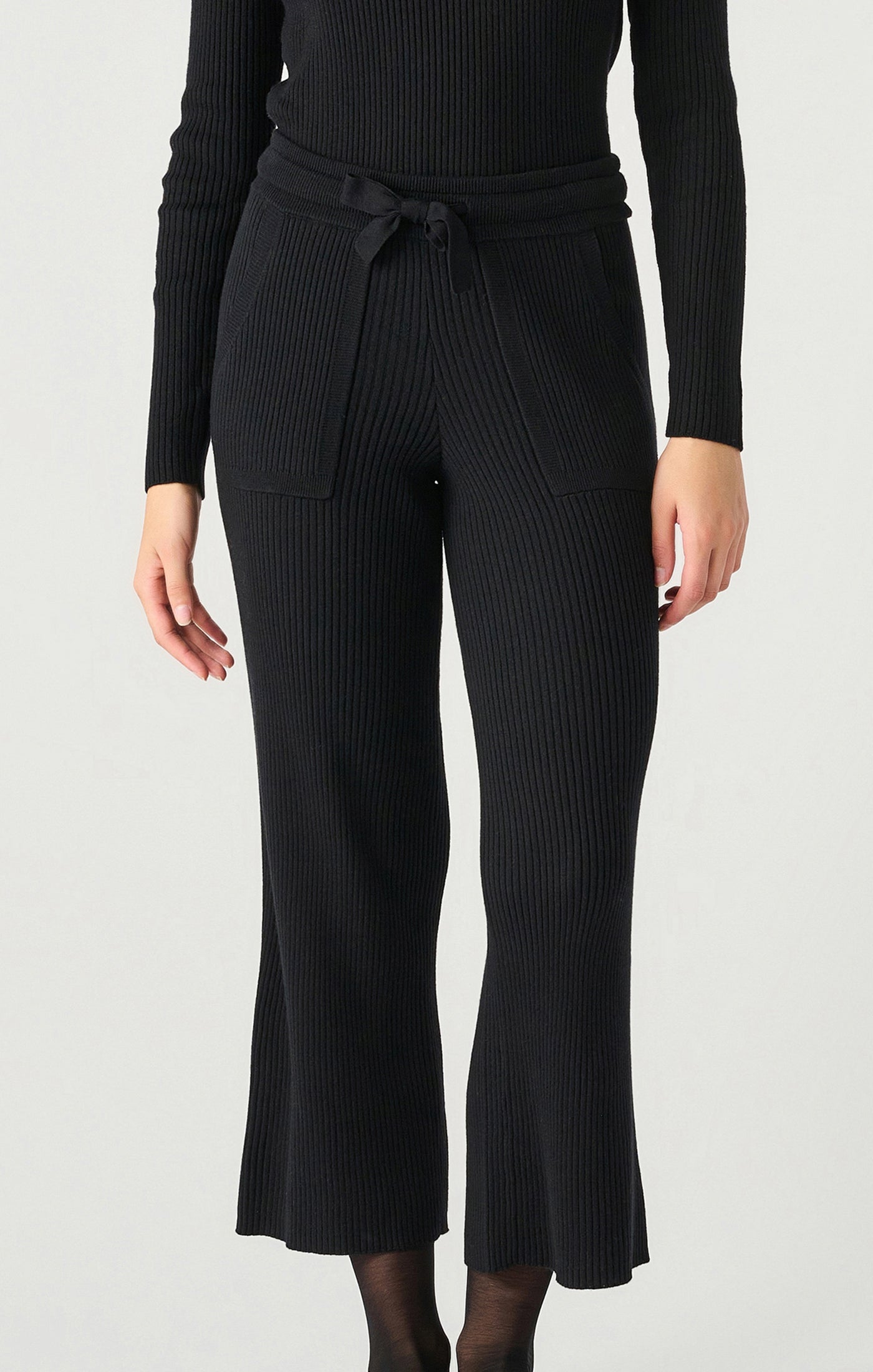 Black Ribbed Sweater Pant