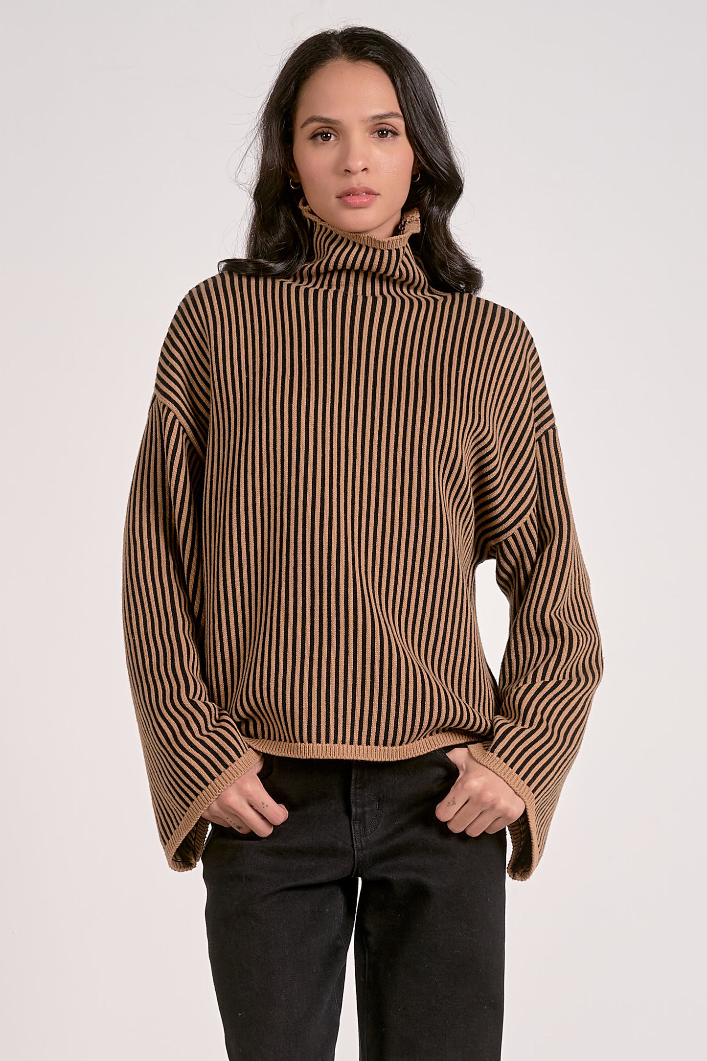 Elan Tan Black Sweater