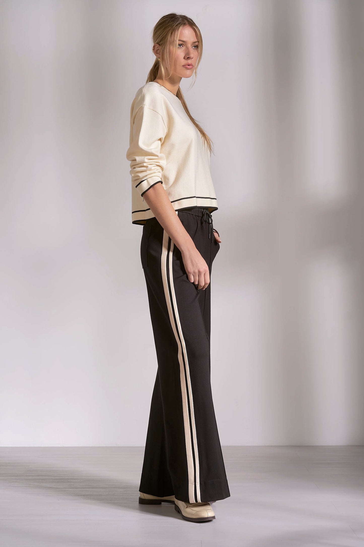 Elan Crew Neck Contrast Sweater