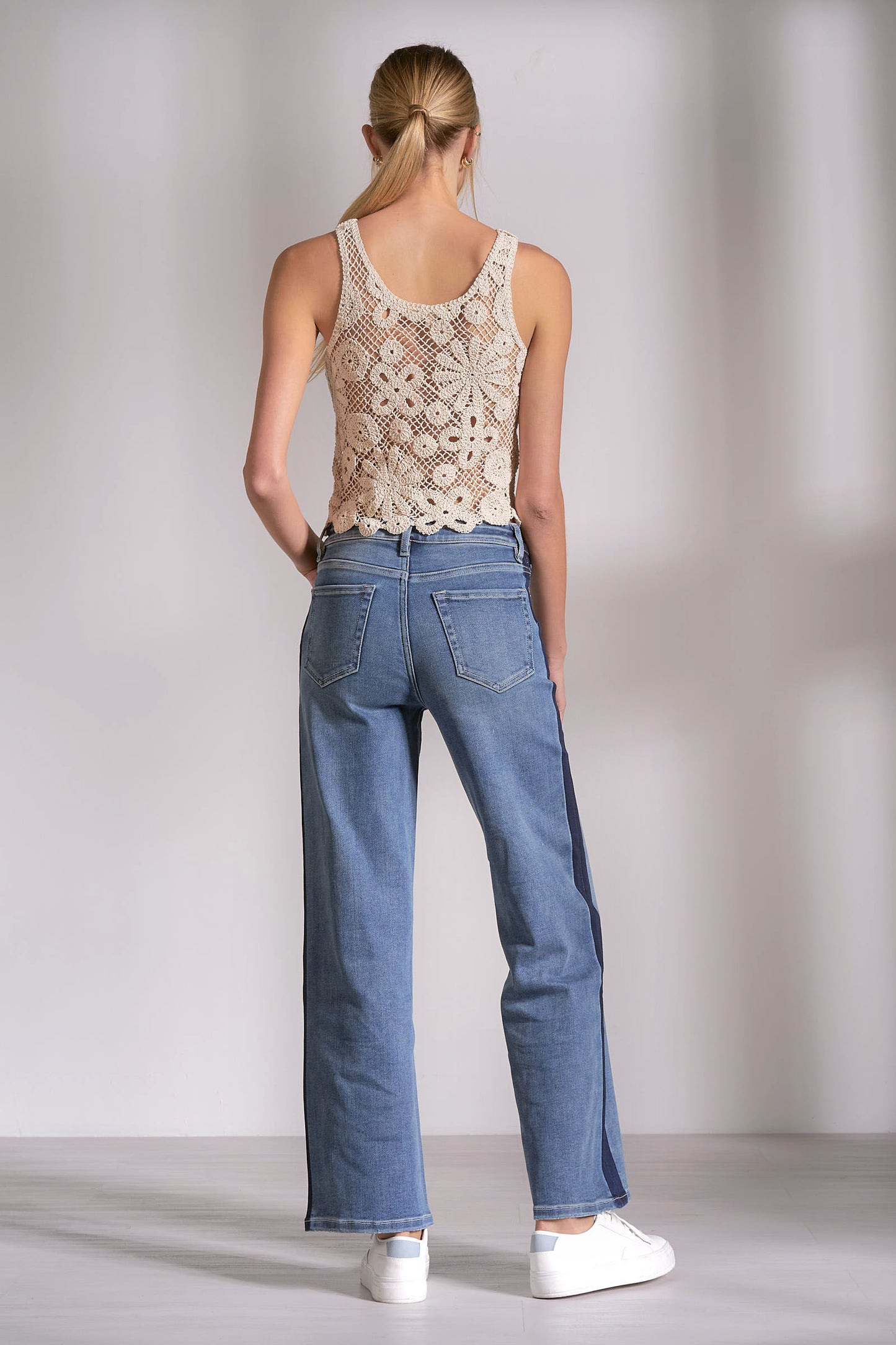 Elan Track jeans with Stripe