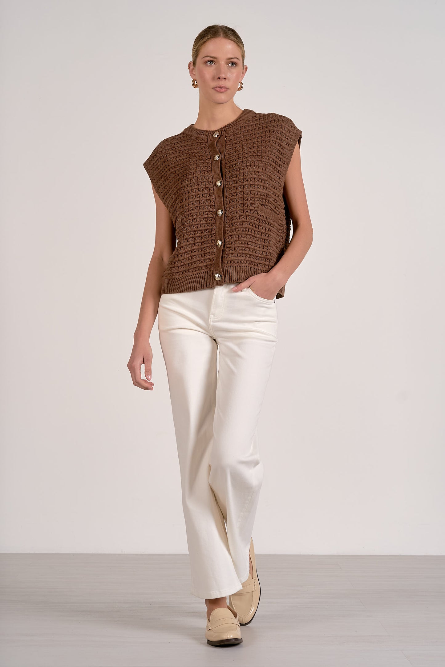 Elan Camel Cardigan Sweater