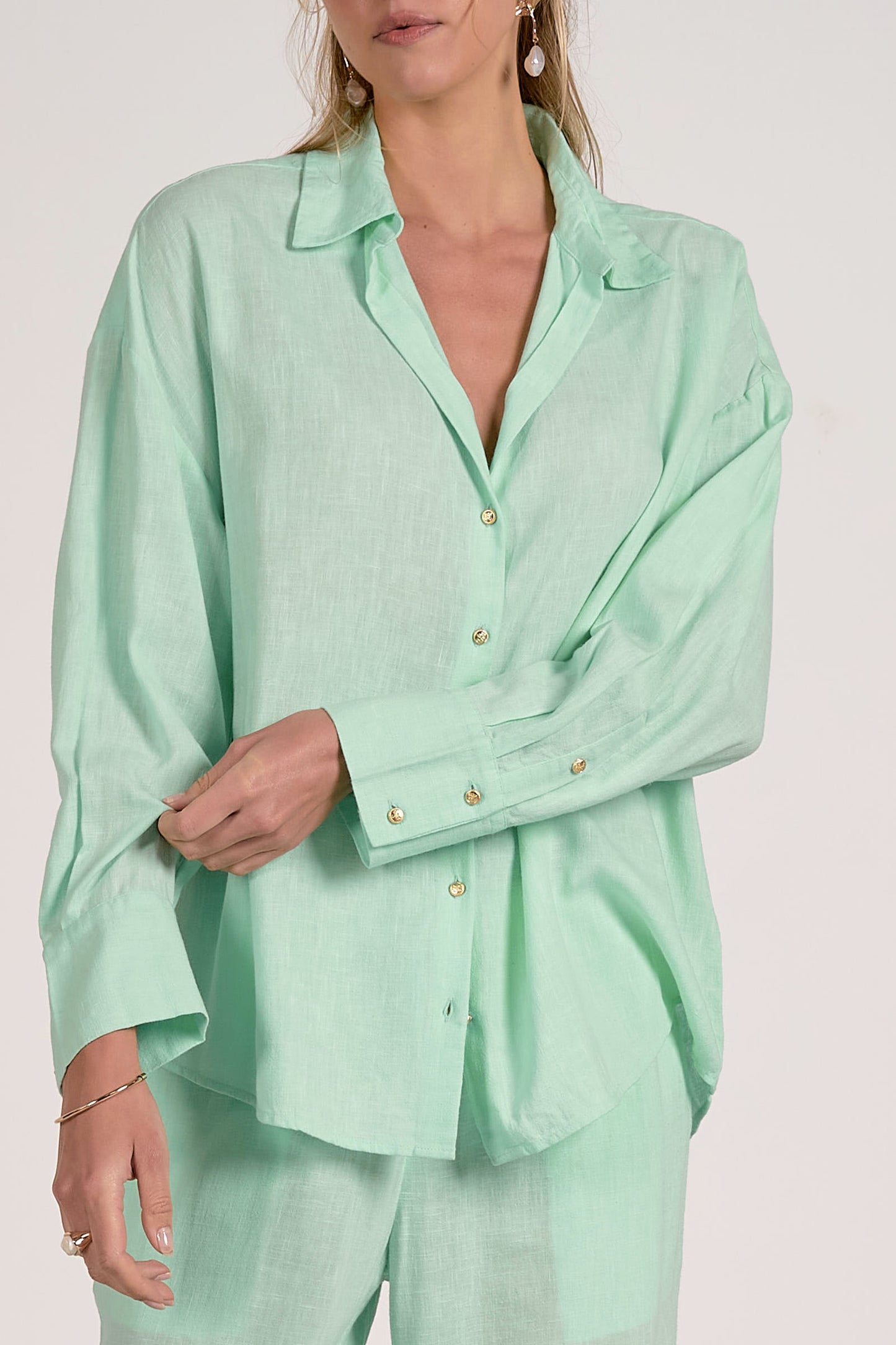 Elan Mint Button Down Shirt