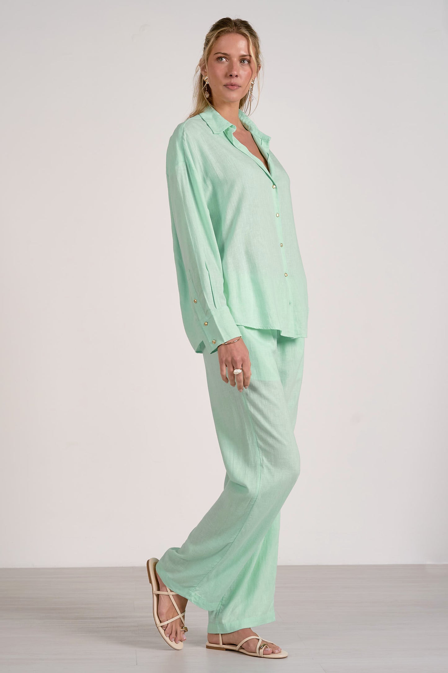 Elan Mint Button Down Shirt