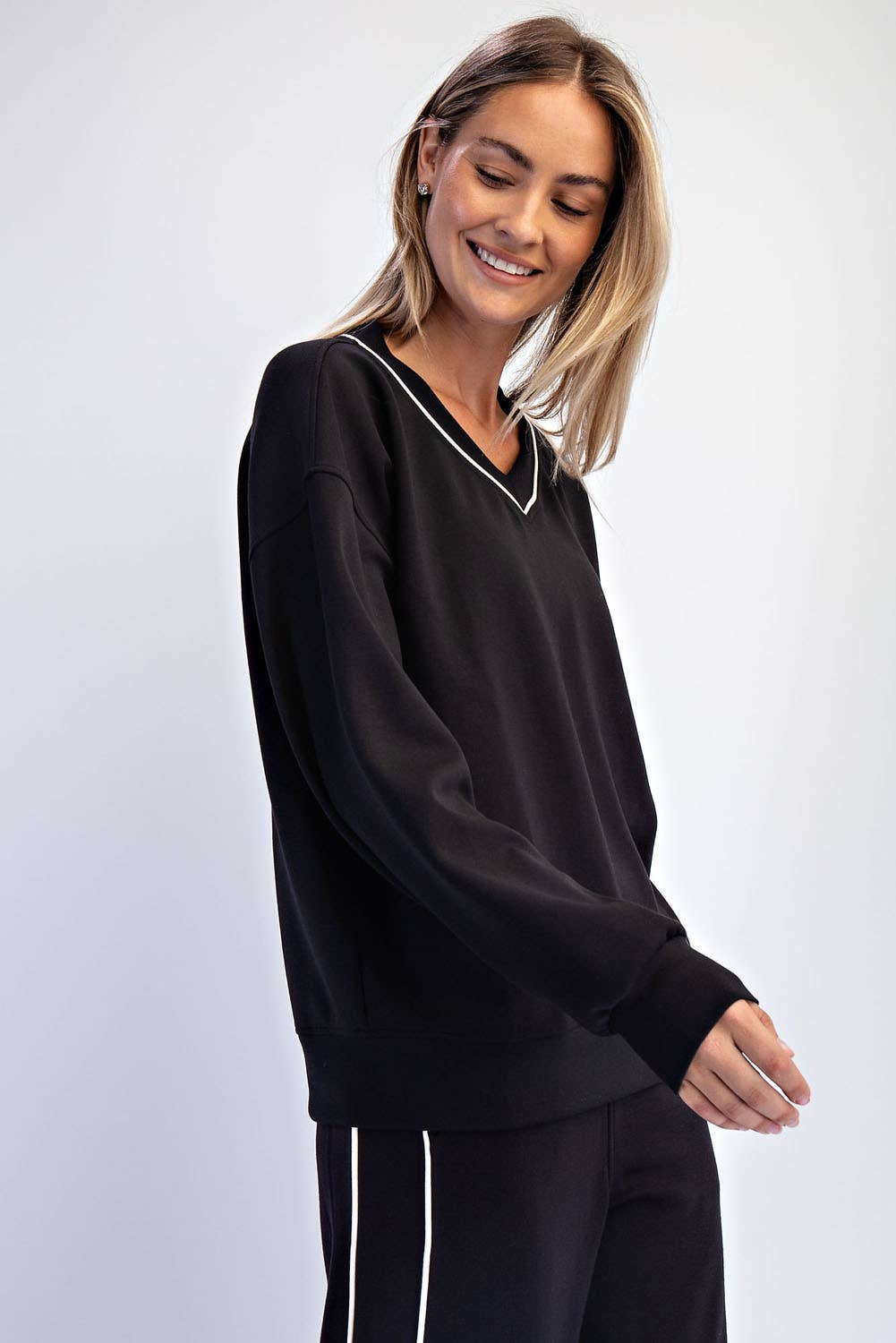 Black SCUBA V NECK PIPING TOP