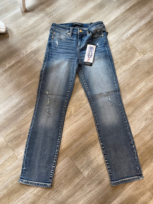 LiverPool Non Skinny 28" pixie Jean