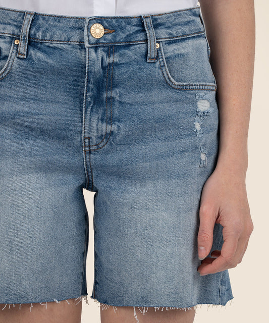 denim shorts light wash 6"inseam distressed