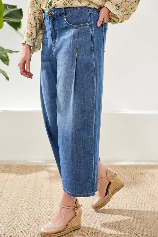 Tribal Audrey Crop Jean