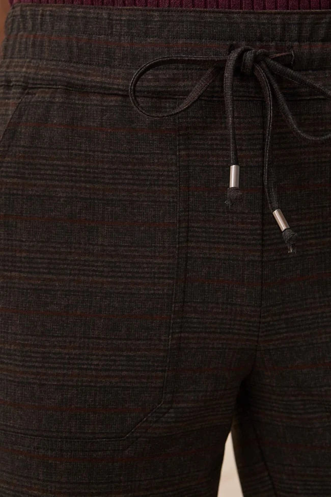 Tribal Henna Jogger