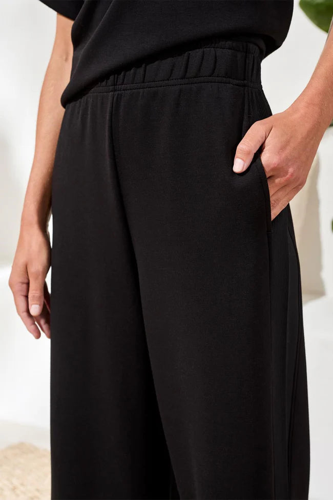 Tribal Tech Scuba Joggers